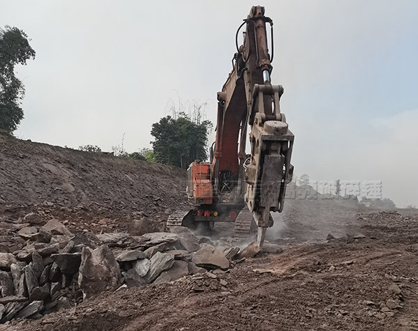 黑河市高頻破碎錘在露天煤礦應用